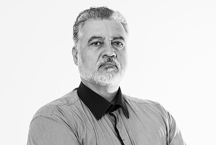 ParostecVASILIS KAZIS